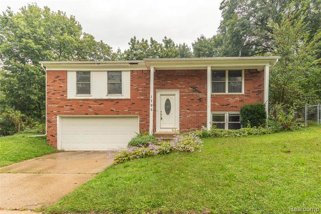 1795 David Court - Photo 1