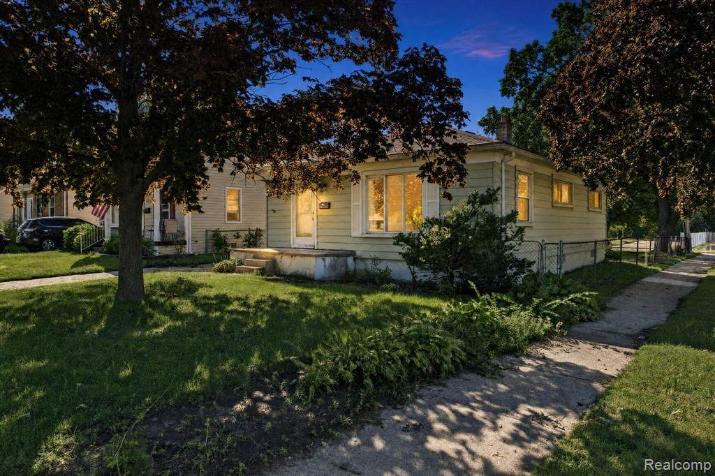 531 Highland Avenue - Photo 1