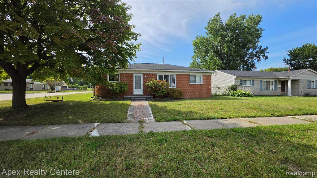33431 Farmington Court - Photo 1