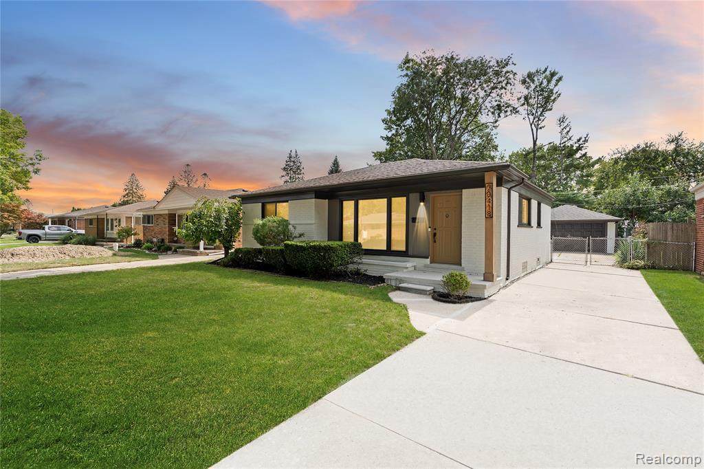 20418 Ardmore Park - Photo 1