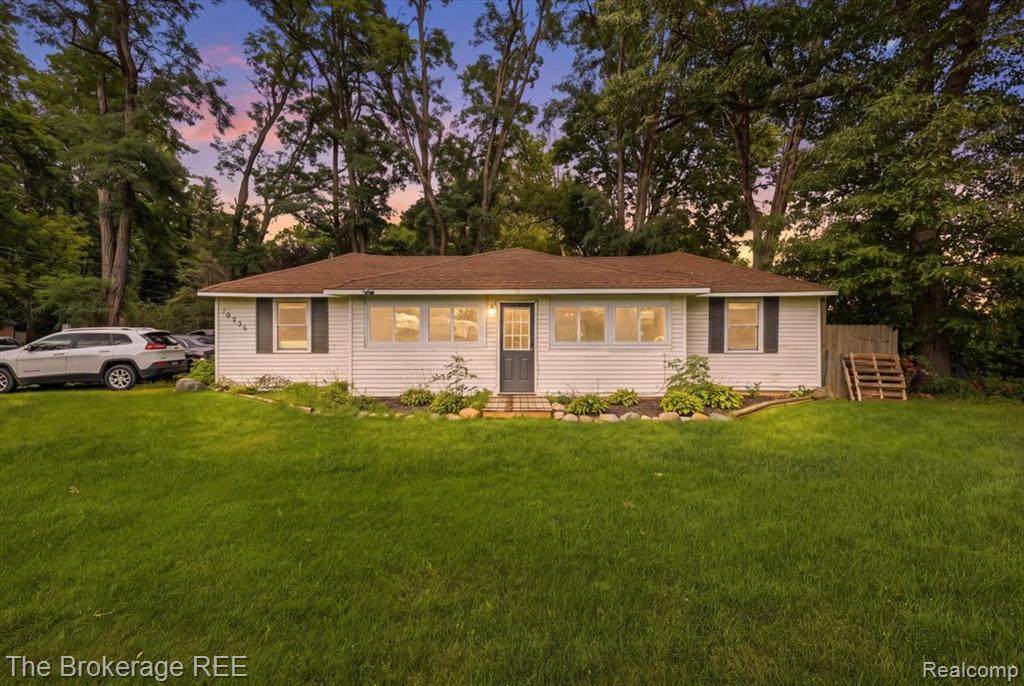 10556 Silver Lake Road - Photo 1