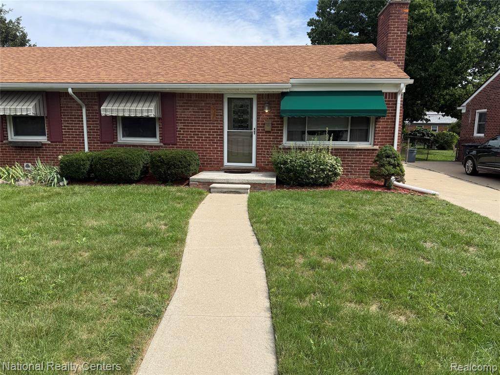 9918 Farmington Road - Photo 1