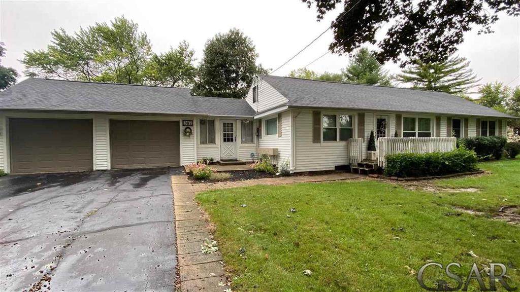 307 Hazelton - Photo 1