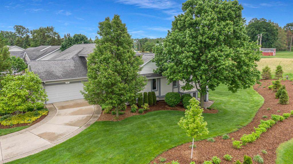 1612 High Pointe Drive - Photo 1