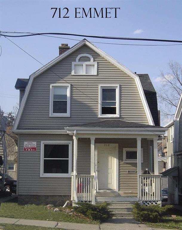 712 Emmett - Photo 1