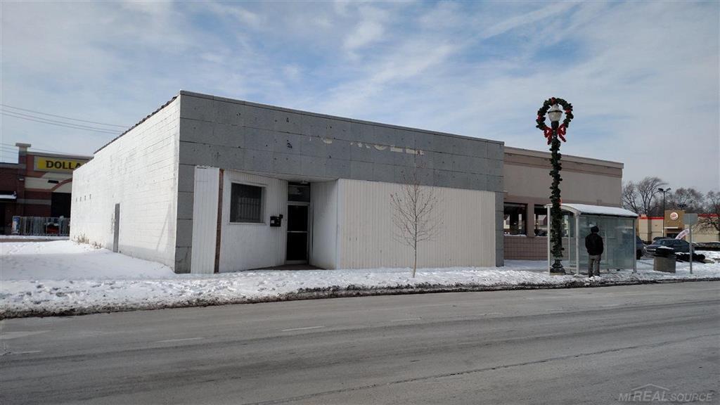 22917 Van Dyke - Photo 1