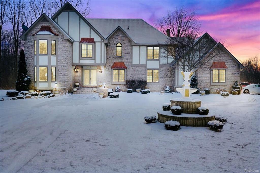 32309 King Road - Photo 1