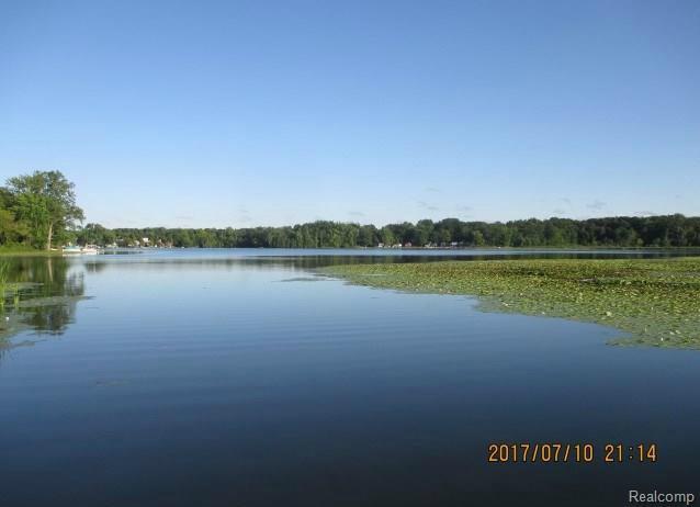 3975 Skinner Lake Road - Photo 1