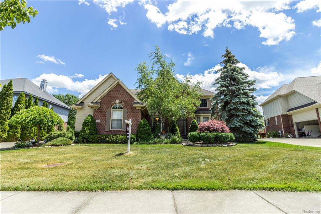 6346 Branford - Photo 1