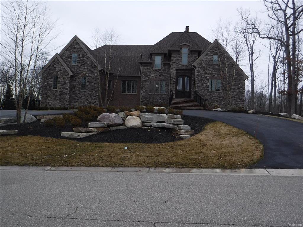 6163 Saddle Creek - Photo 1