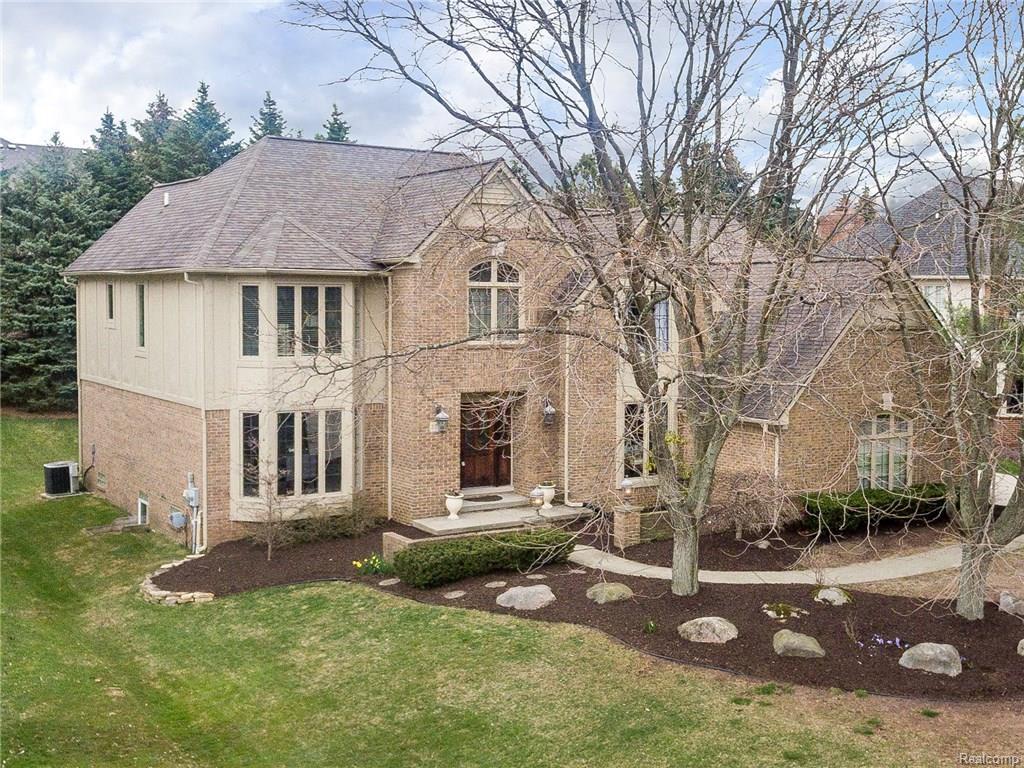 3724 Newcastle Drive - Photo 1