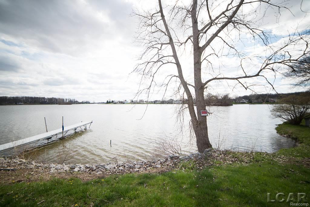 7295 Donegal Dr - Photo 1