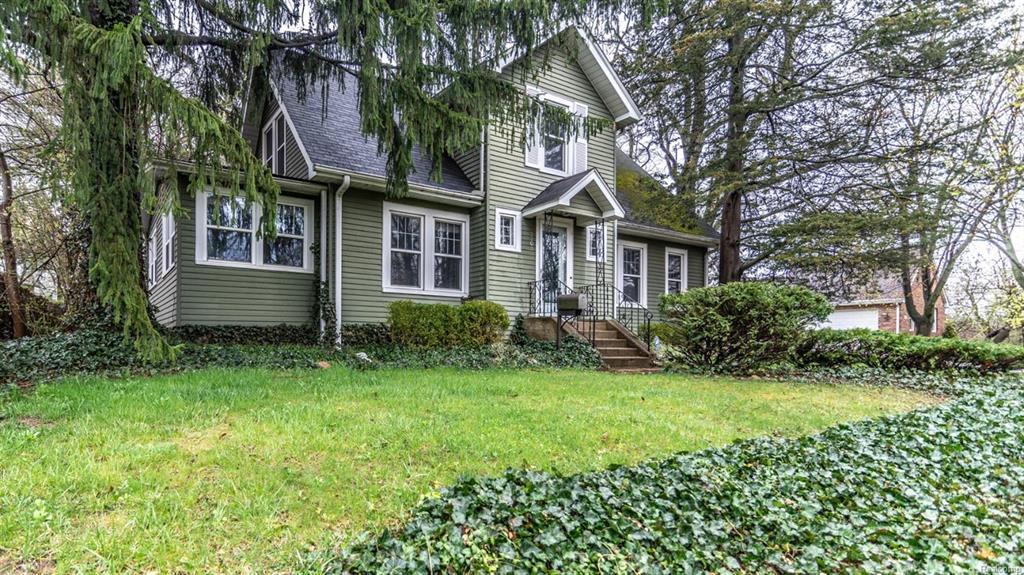 2209 Ferdon Road - Photo 1