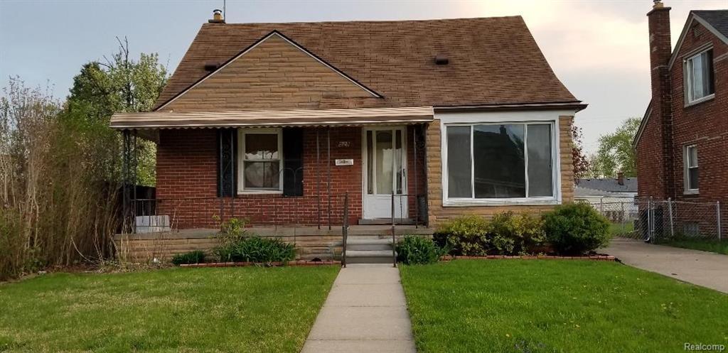 529 Champaign Road - Photo 1