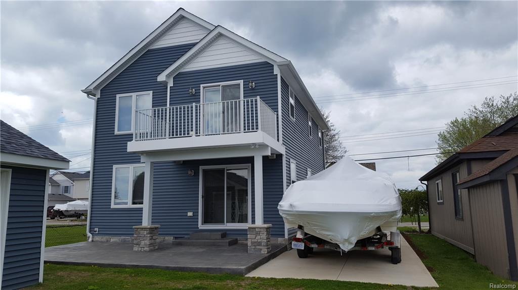 8983 Anchor Bay Drive - Photo 1