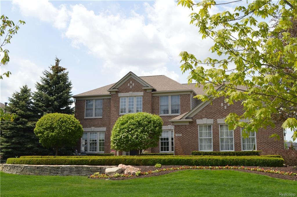 2335 Andover Boulevard - Photo 1