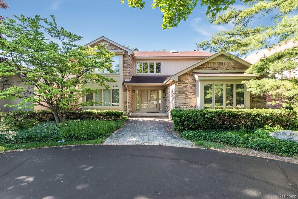 4229 Strathdale Lane - Photo 1