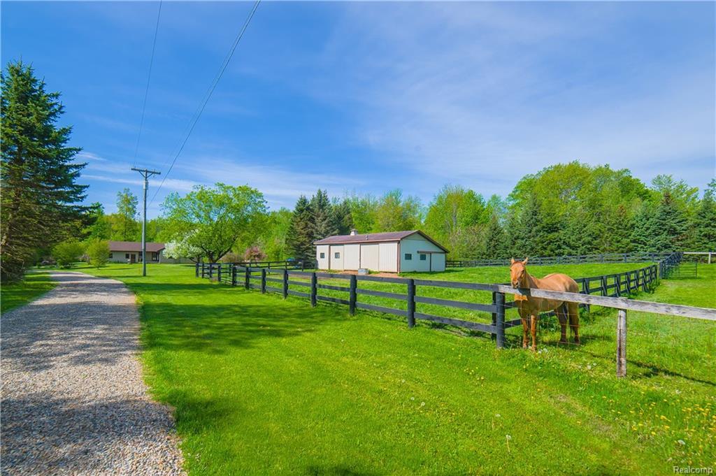 4360 Crawford Road - Photo 1