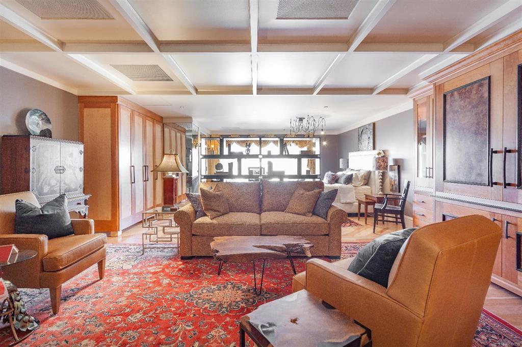 505 Huron Street - Photo 1