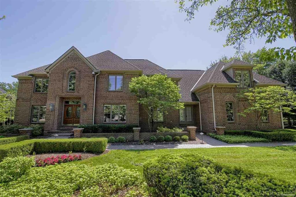 19910 Westchester Dr. - Photo 1