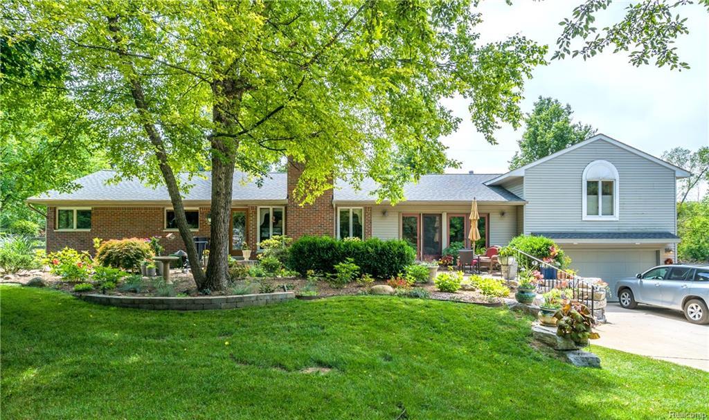 247 Whims Court - Photo 1