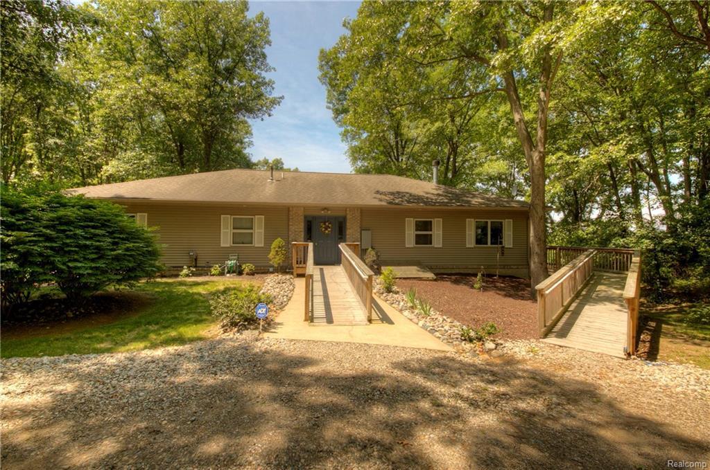 15560 Graves Road - Photo 1