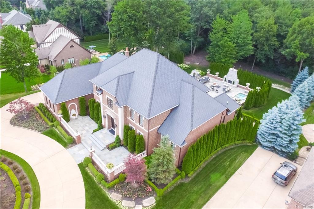 47930 Ravello Court - Photo 1
