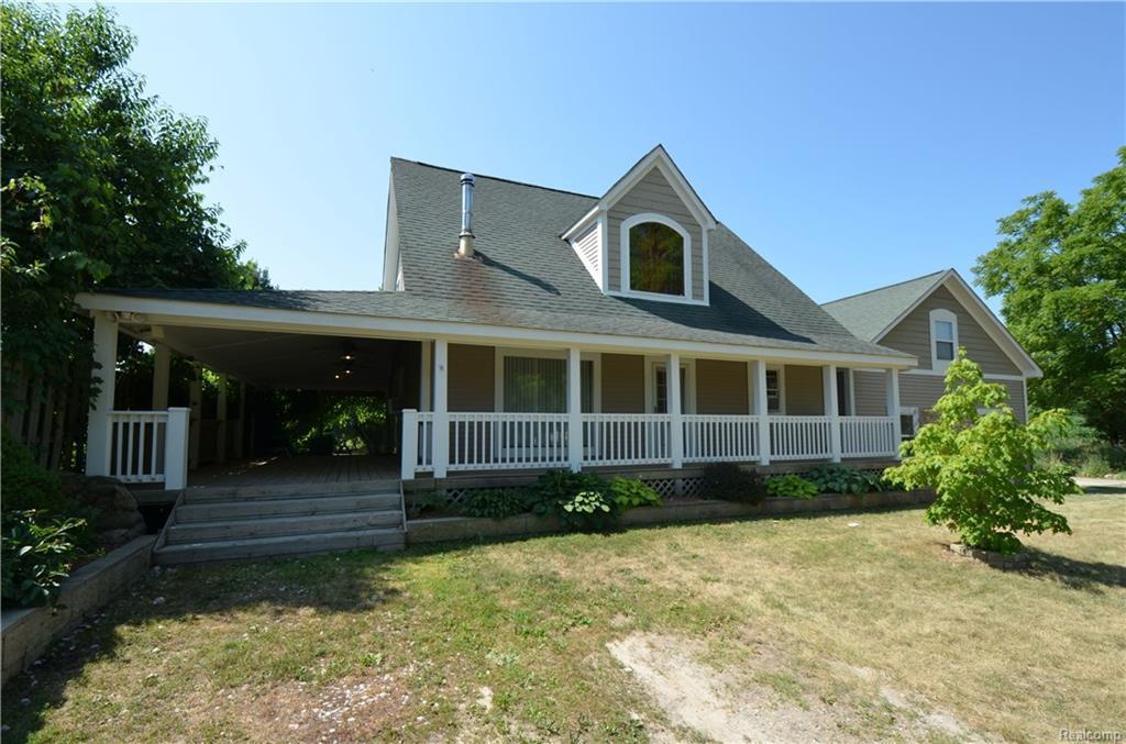 4196 Cohoctah Road - Photo 1