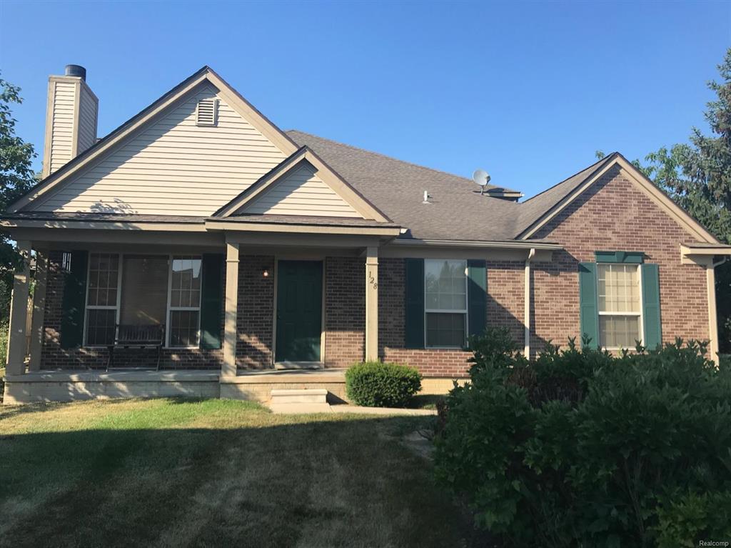 128 Commons Circle - Photo 1