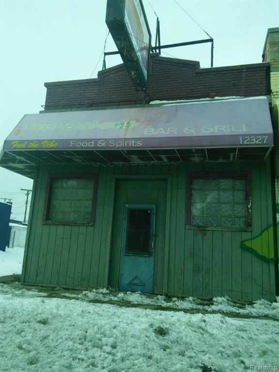 12327 Gratiot Avenue - Photo 1