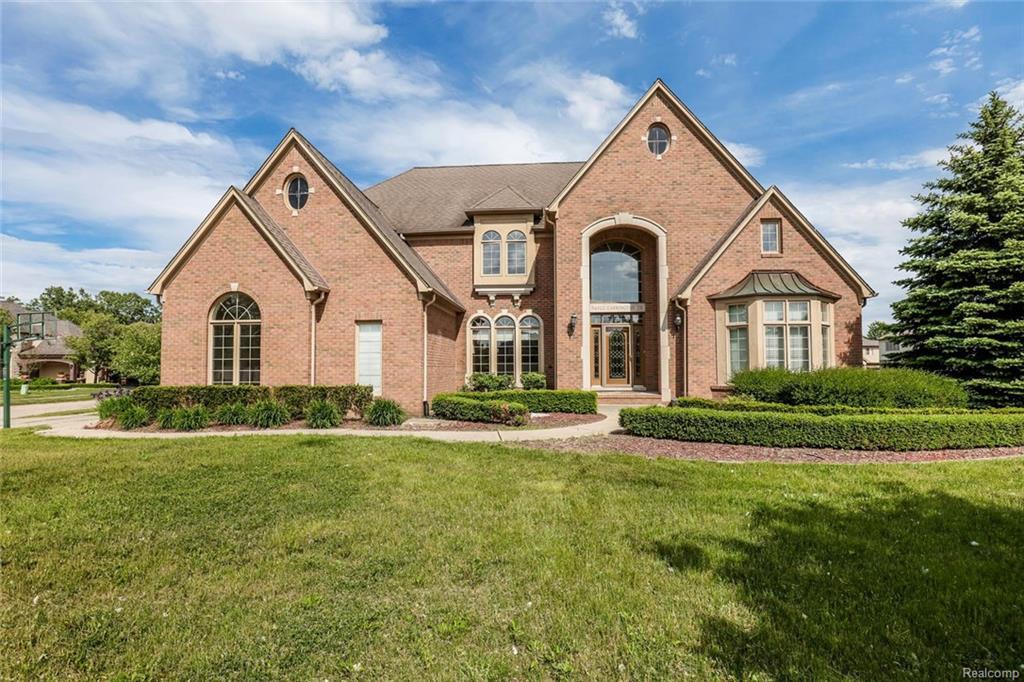 54322 Carrington Drive - Photo 1