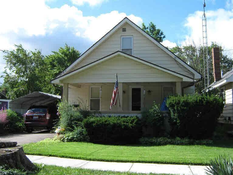 1211 Campbell Street - Photo 1