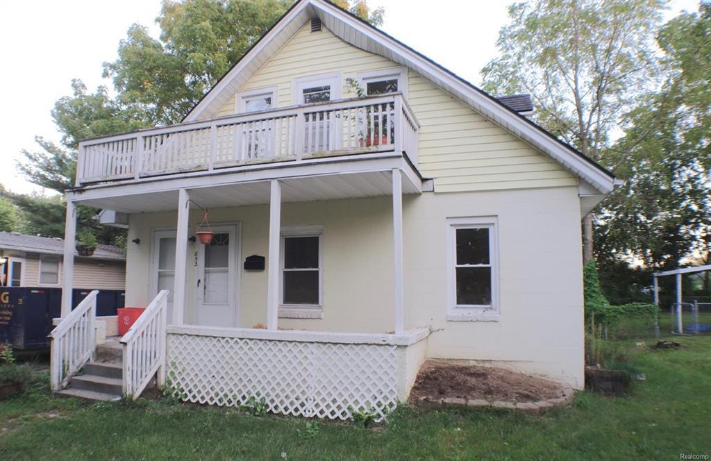 853 Madison Street - Photo 1