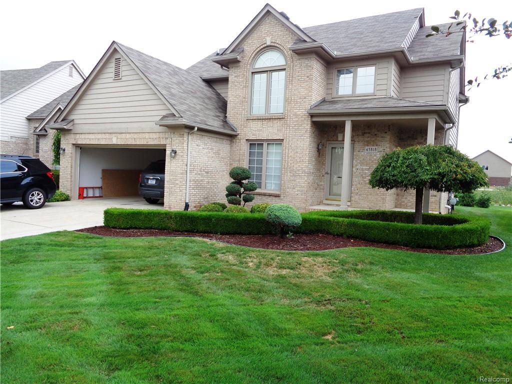 45818 Hillsboro Drive - Photo 1