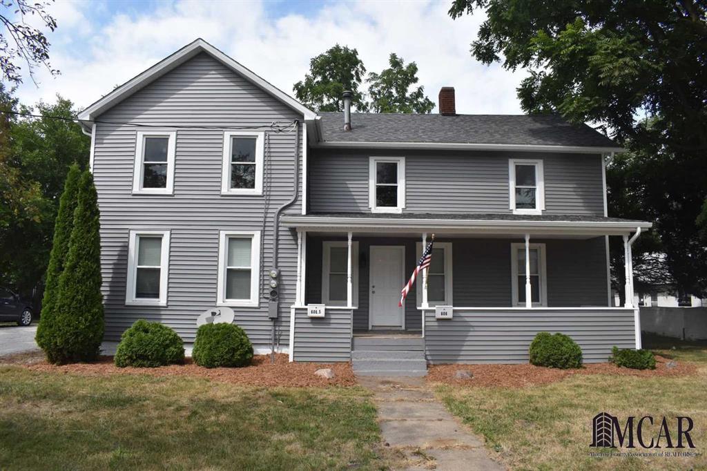 606 Adrian - Photo 1