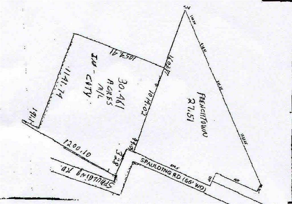 Spaulding - Photo 1