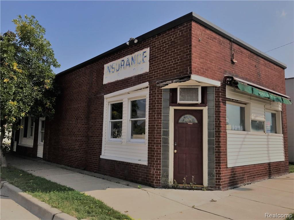 1201 Fort Street - Photo 1