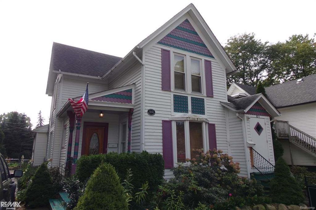 87 Lincoln - Photo 1