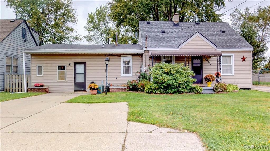 23467 Schoenherr Road - Photo 1