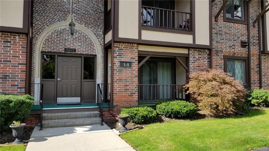 42160 Woodward Avenue - Photo 1