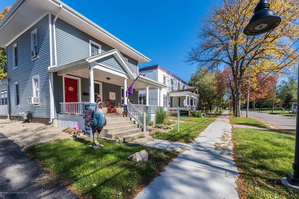 407 Cass Street - Photo 1