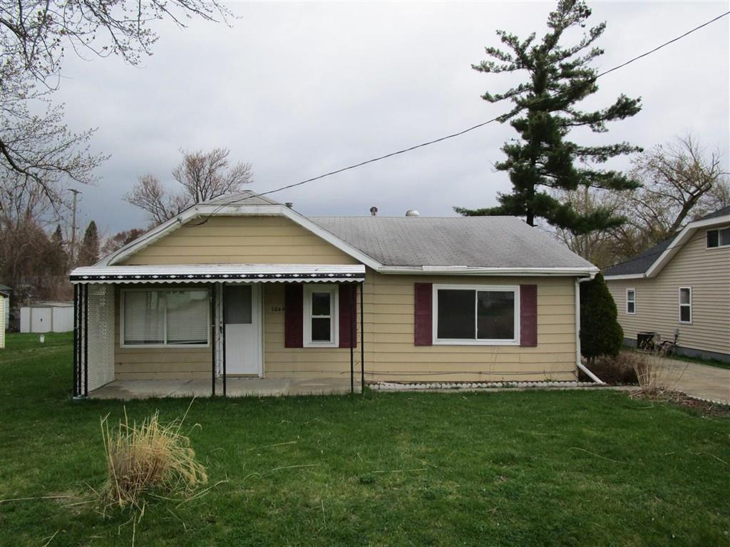 1044 Bergin Avenue - Photo 1
