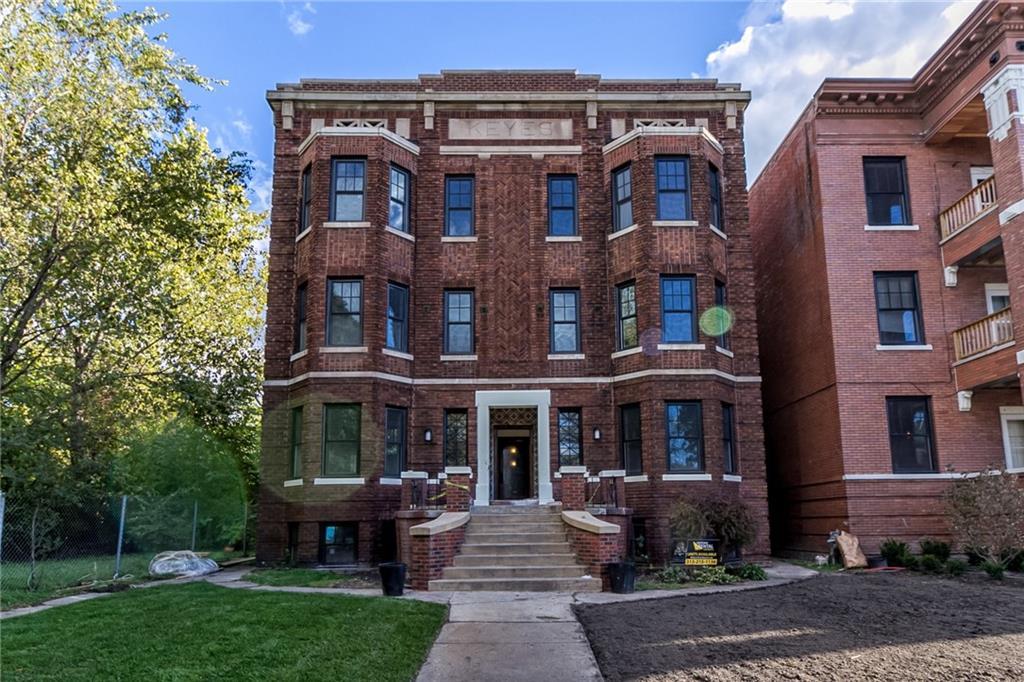 665 Willis Street - Photo 1