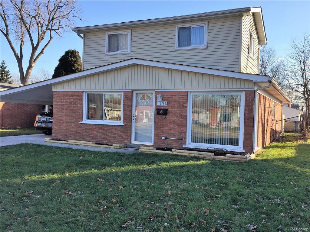 1598 Dulong Avenue - Photo 1