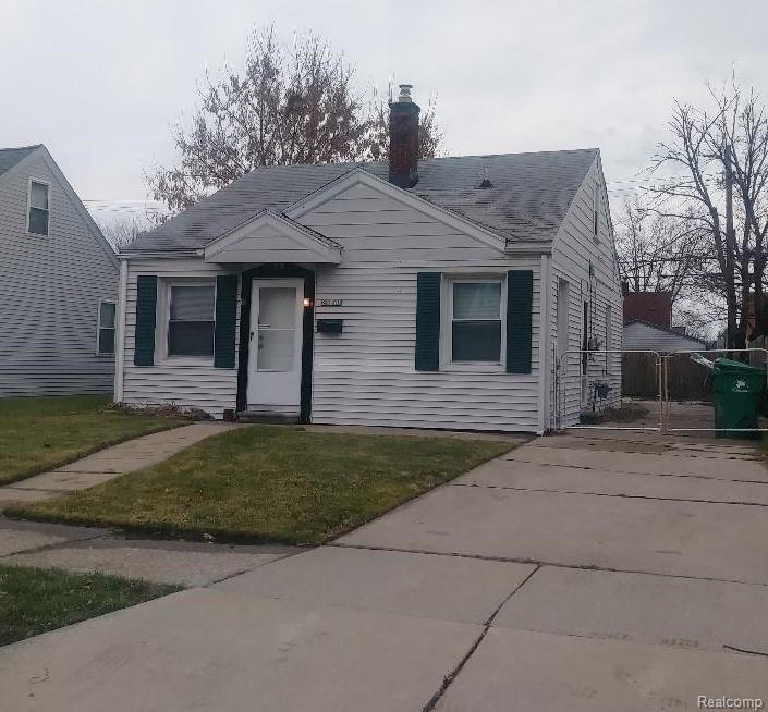 23070 Rosalind Avenue - Photo 1