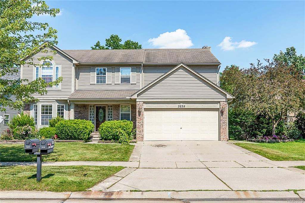 3235 River Meadow Circle - Photo 1