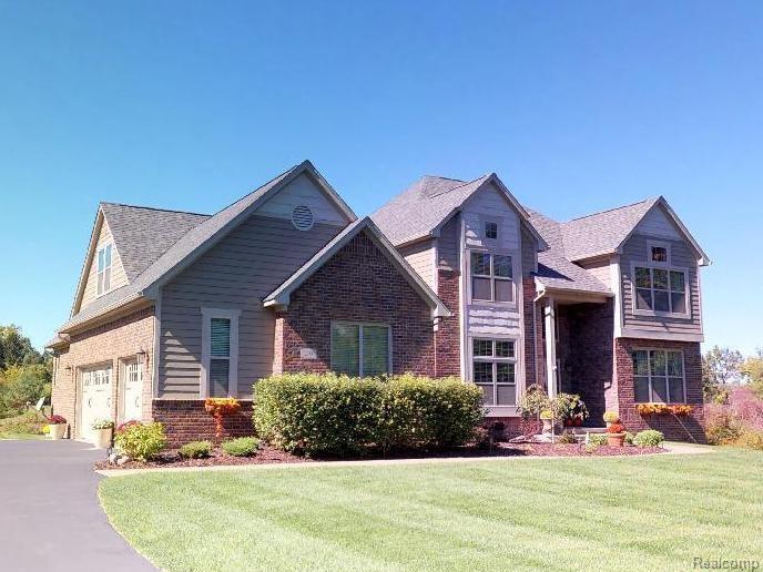 210 Ivy Glen Drive - Photo 1