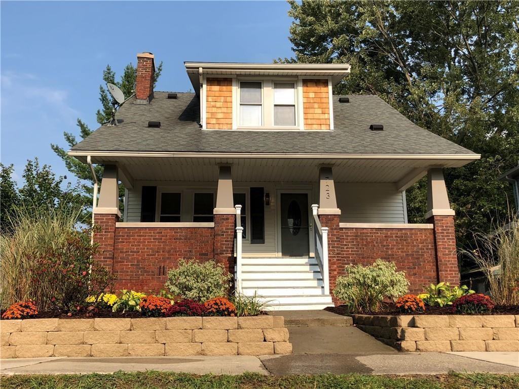 723 Pleasant Street - Photo 1