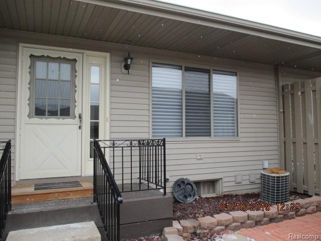 62361 Arlington Circle - Photo 1