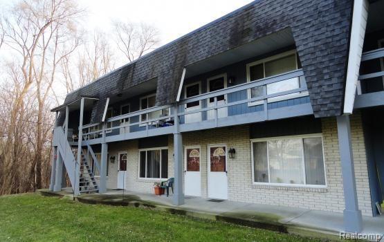 5685 Pontiac Lake Road - Photo 1